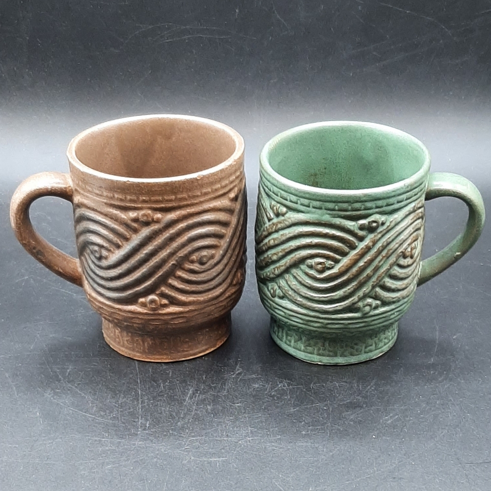 Vintage Pottery Stackable Coffee Mugs Tiki Looking Green Brown Made in Japan